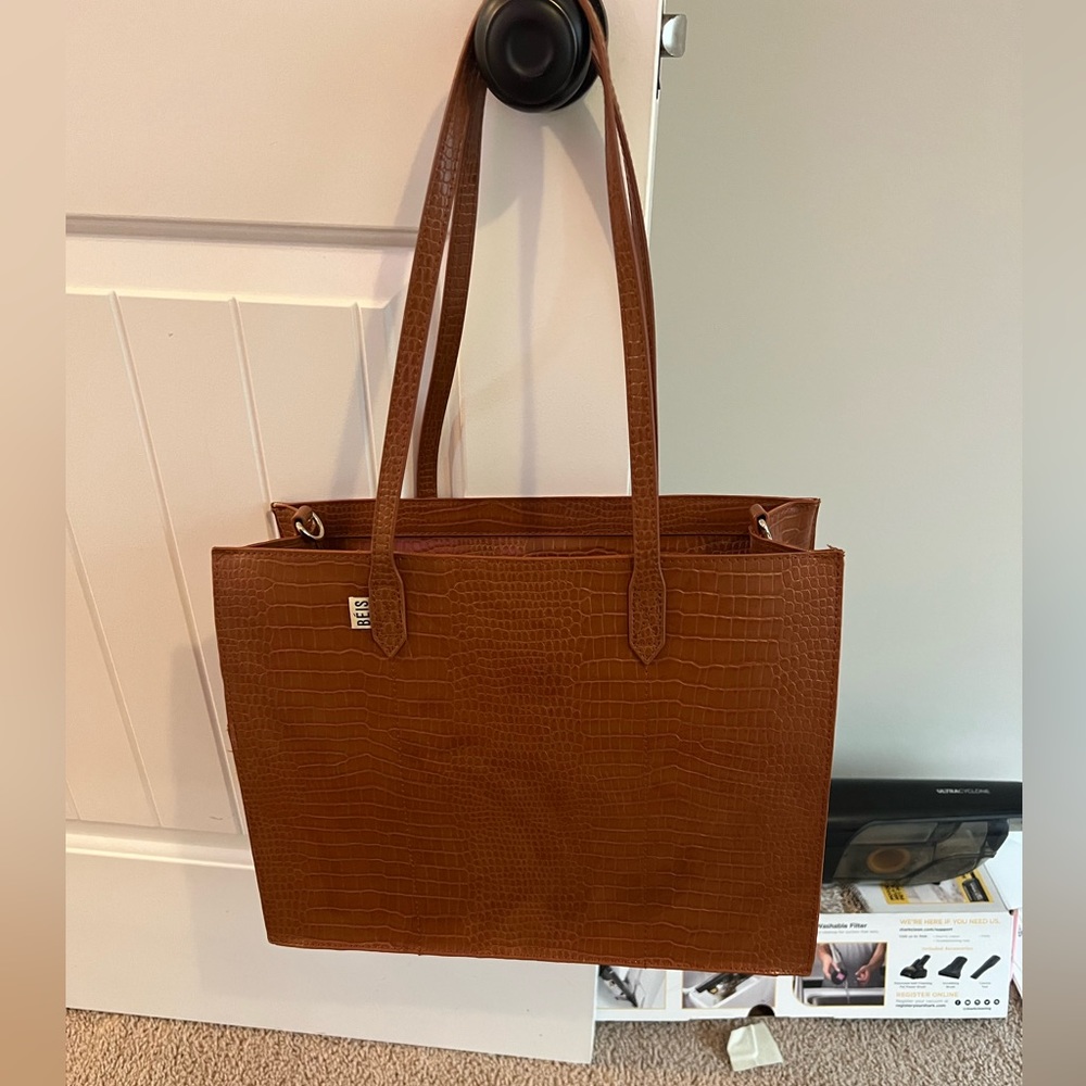 Beis Work Tote in Cognac Brown